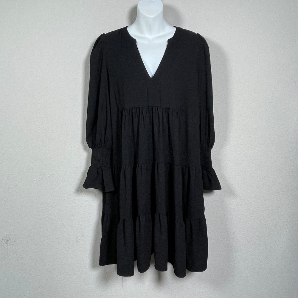 Pomander Place Black Tiered V-Neck Smocked Cuff Dress M Boho Dark Romantic